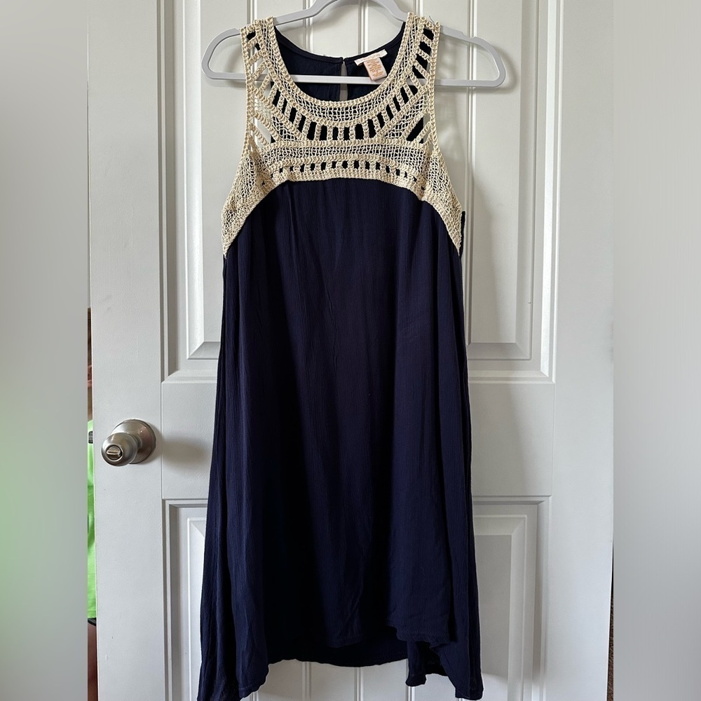 Klozlyne Crocheted Dress Size Small GUC